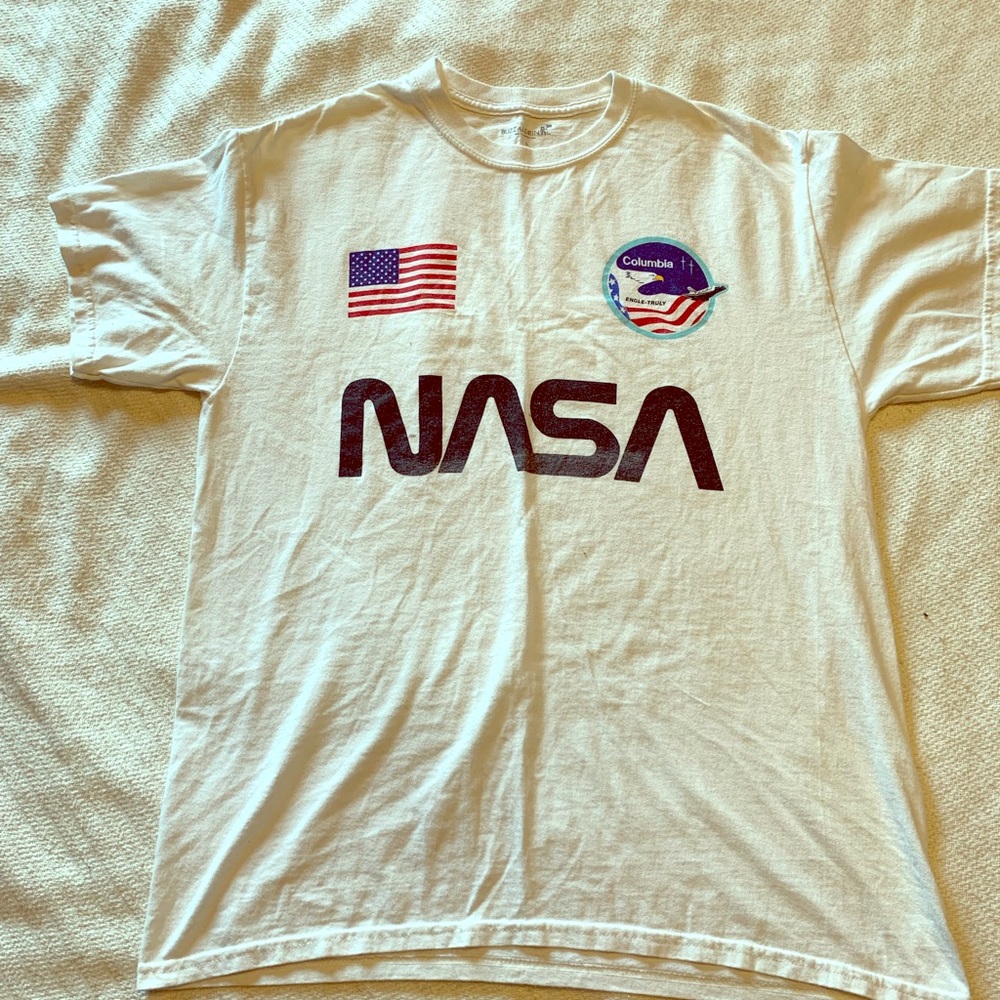 T shirt nasa graphic